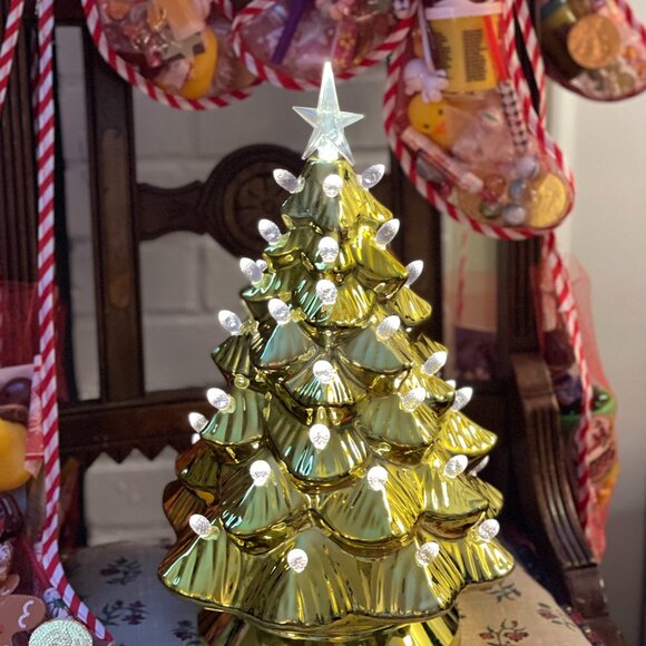 Vintage-Inspired 14" Gold Christmas Tree -CHILD-FRIENDLY ACRYLIC !(RETIRED) NWT - Picture 8 of 14